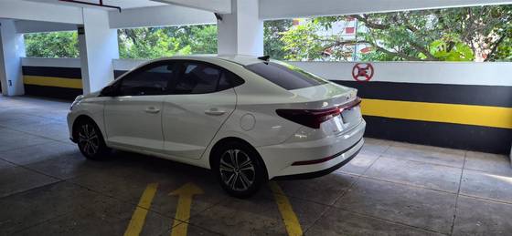 HYUNDAI HB20S 1.0 TGDI FLEX COMFORT PLUS AUTOMÁTICO HYUNDAI HB20S 1.0 TGDI FLEX COMFORT PLUS AUTOMÁTICO